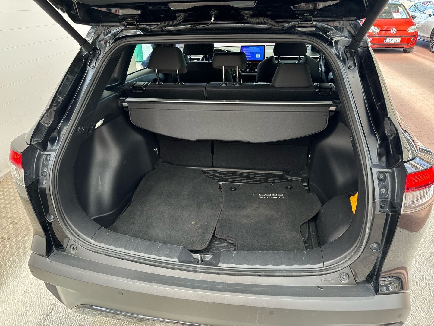TOYOTA Corolla Cross 2023
