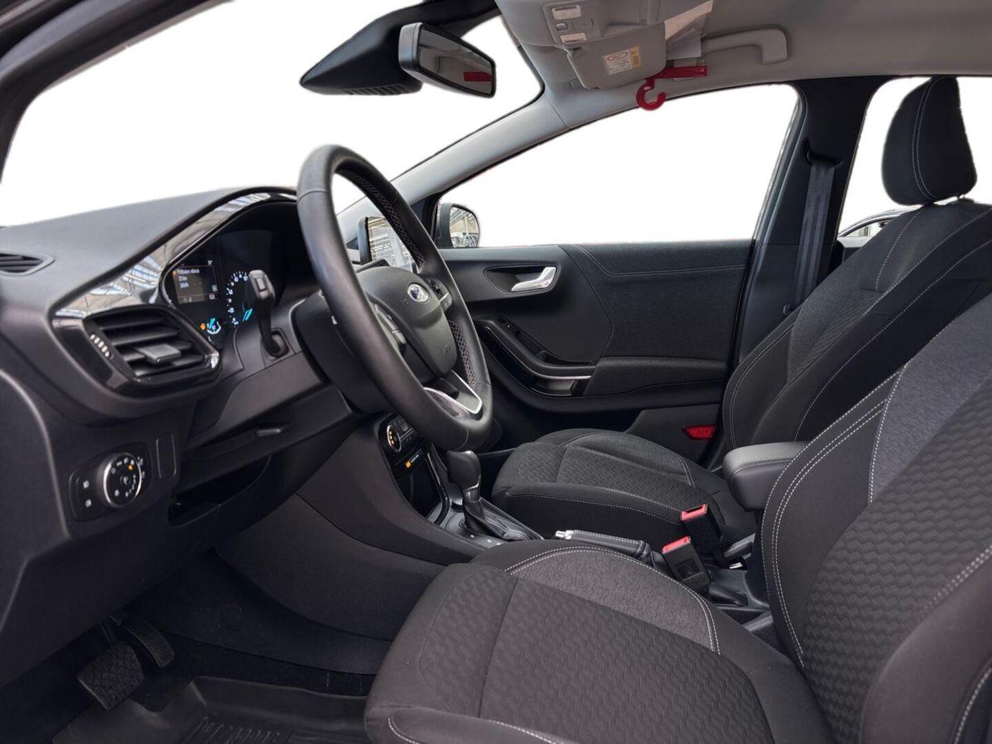 FORD Puma 7