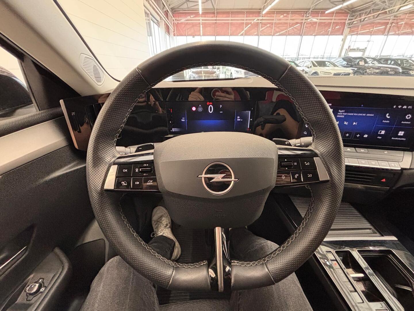 OPEL Astra 2024
