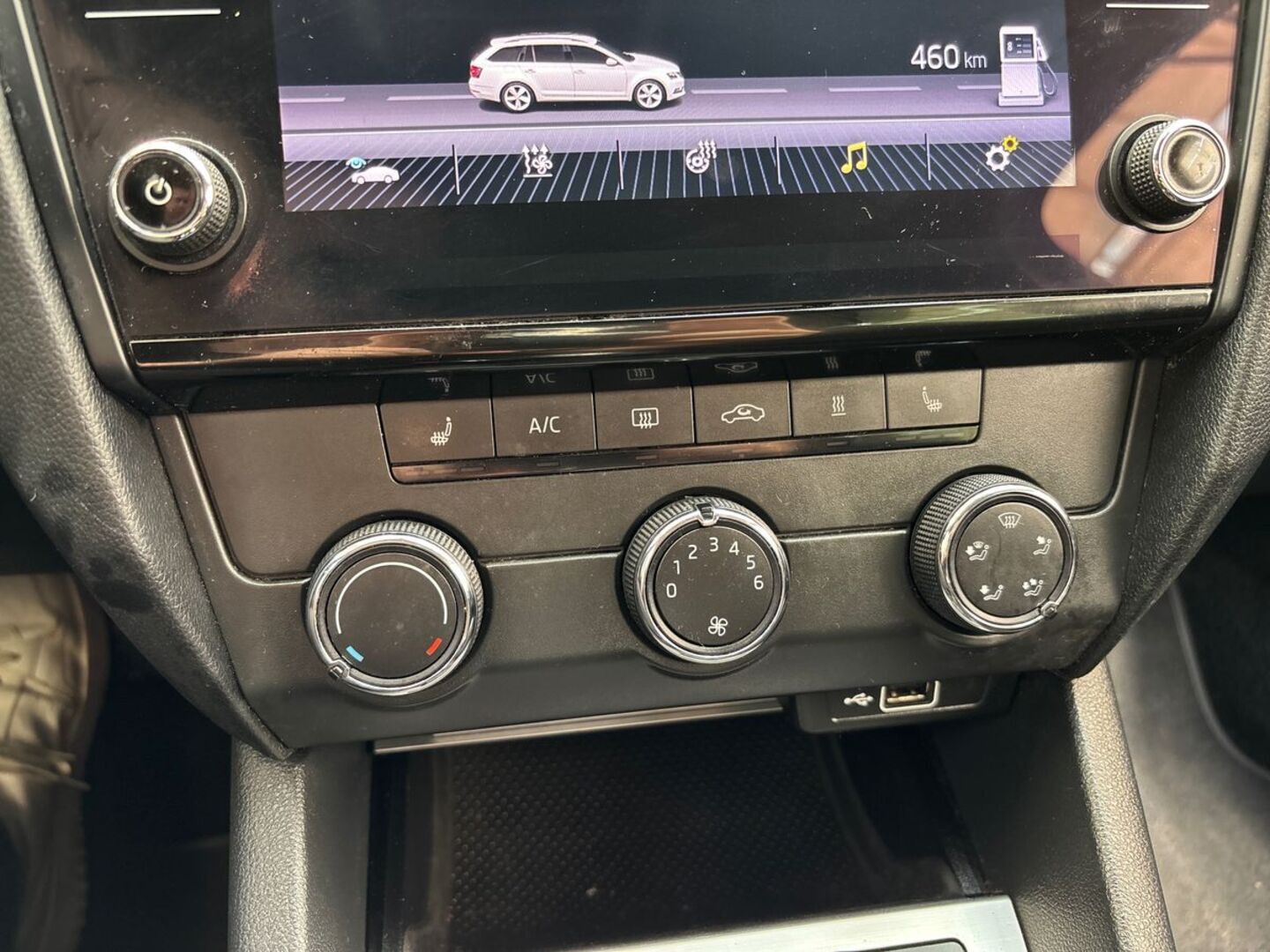 SKODA Octavia 2019