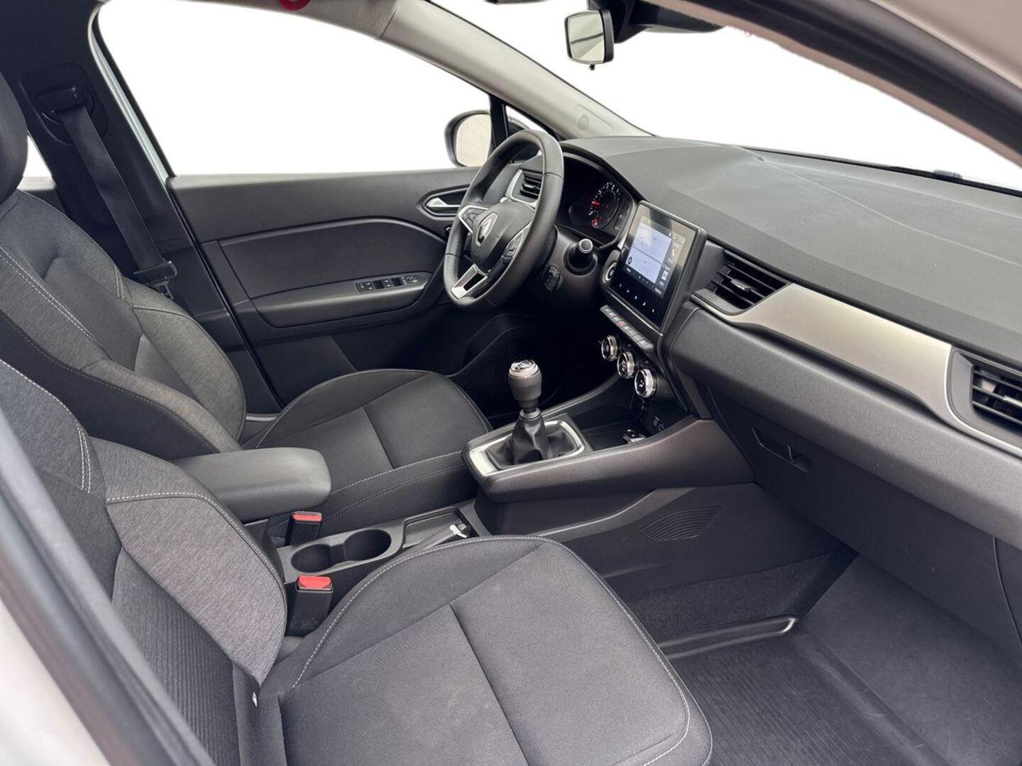 RENAULT Captur 2021
