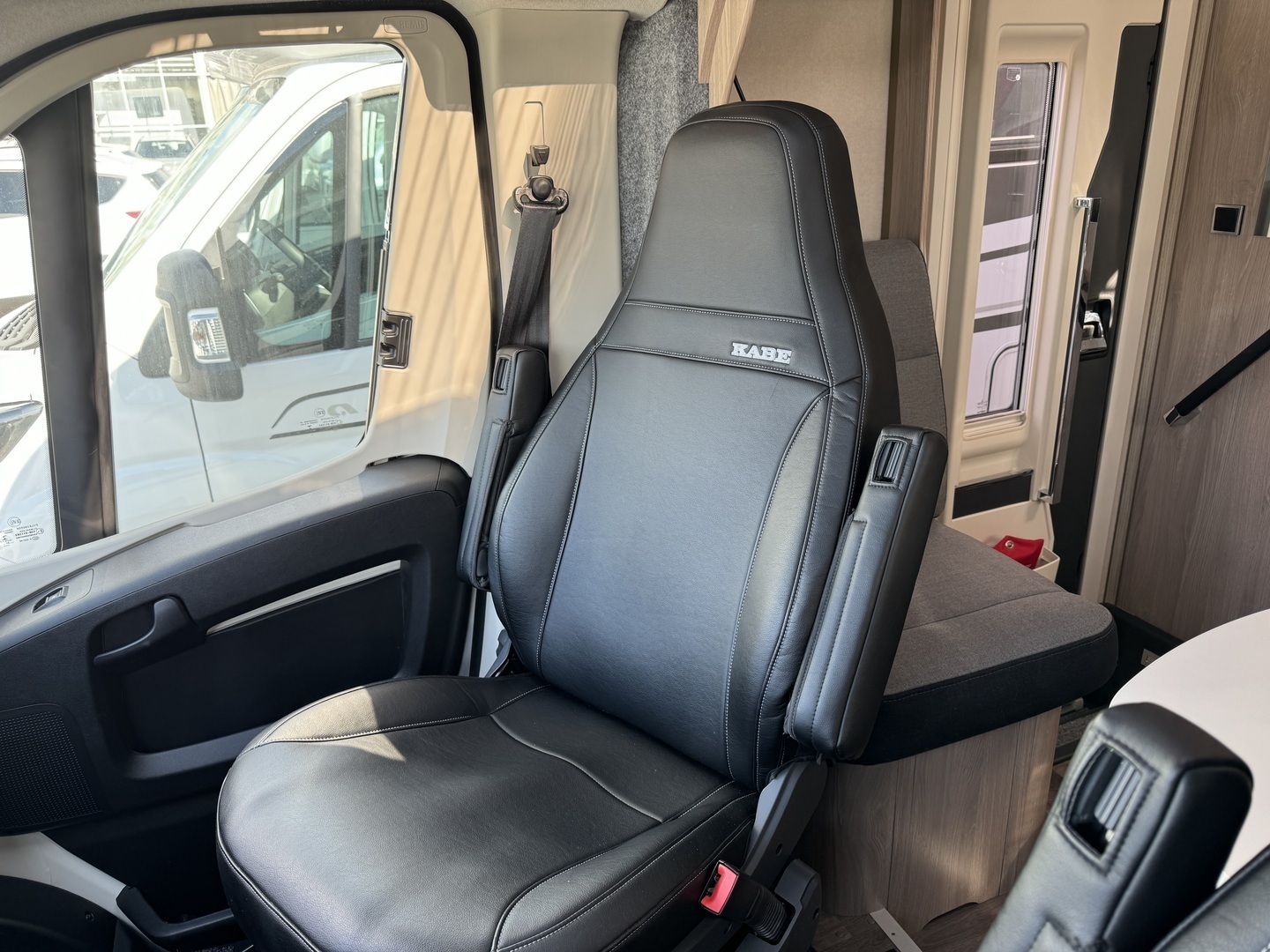 KABE Travel Master Classic 740 LGB 2021