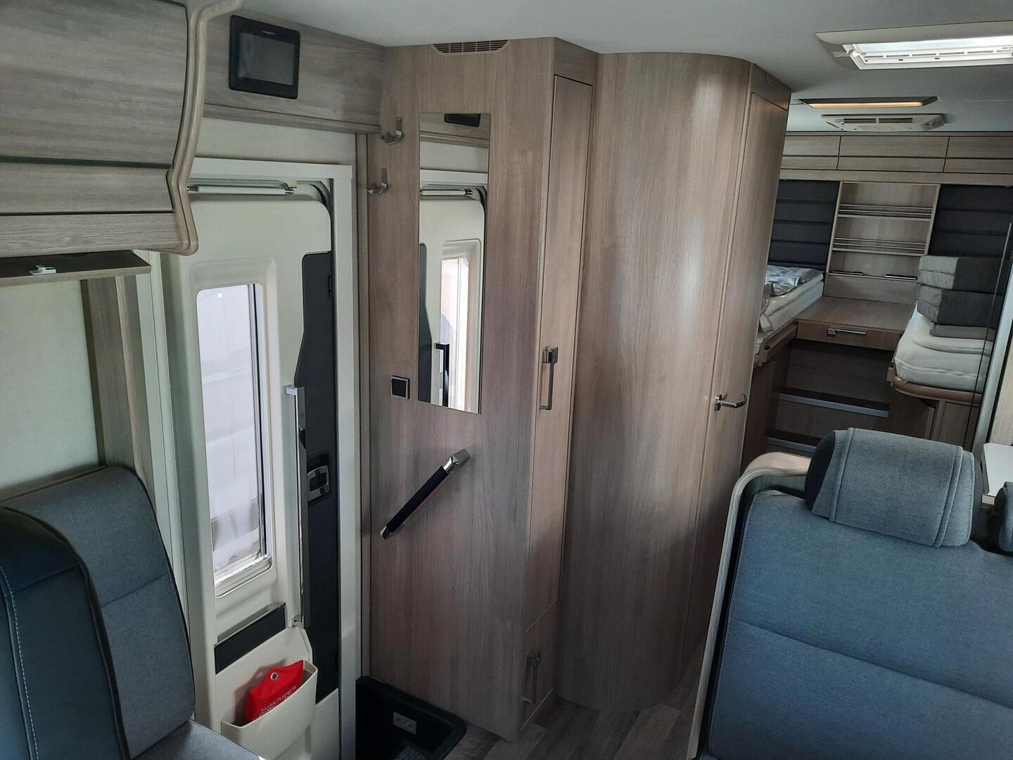 KABE Travel Master Classic 740 LGB 2021