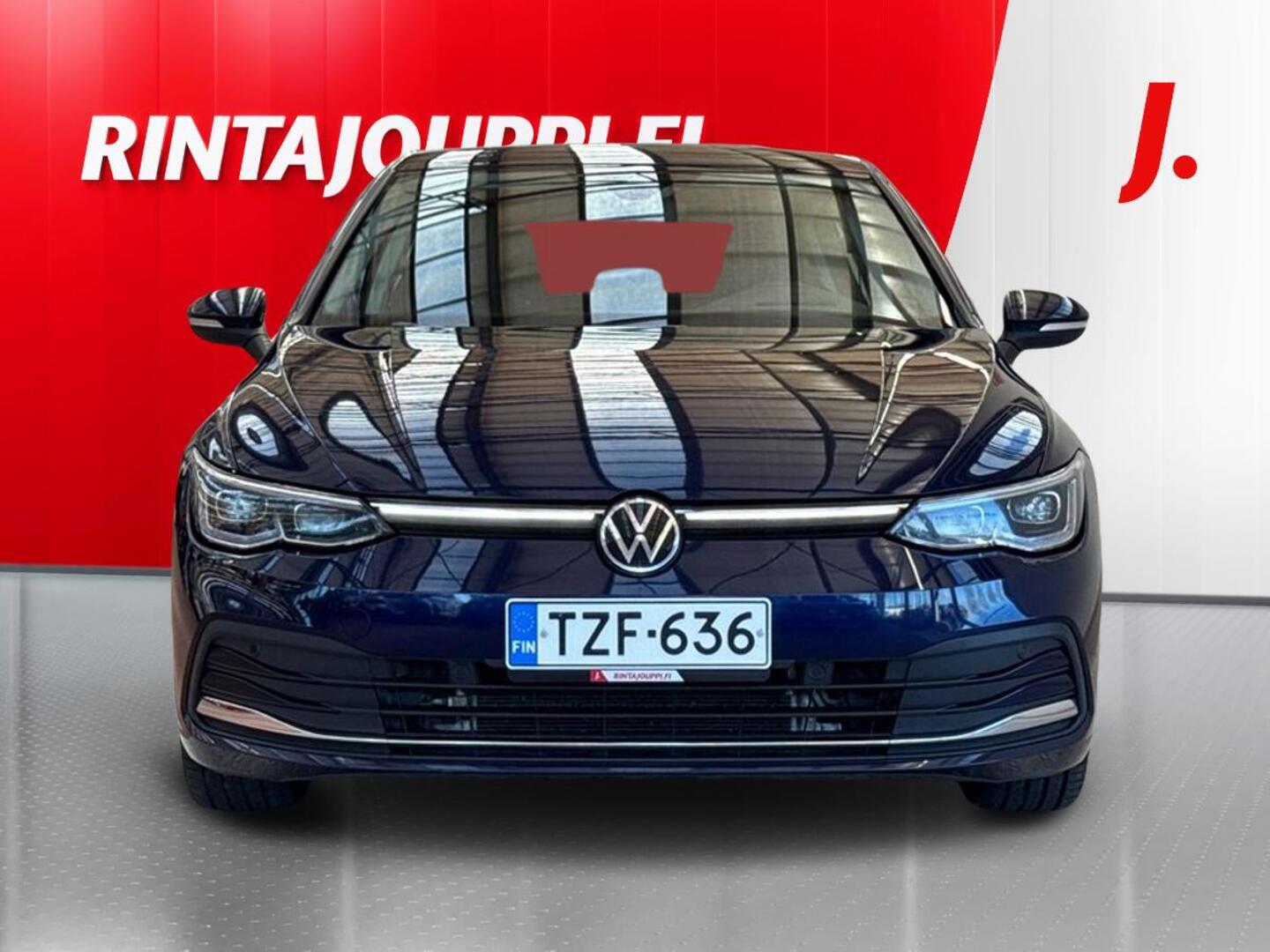 VOLKSWAGEN Golf 2023