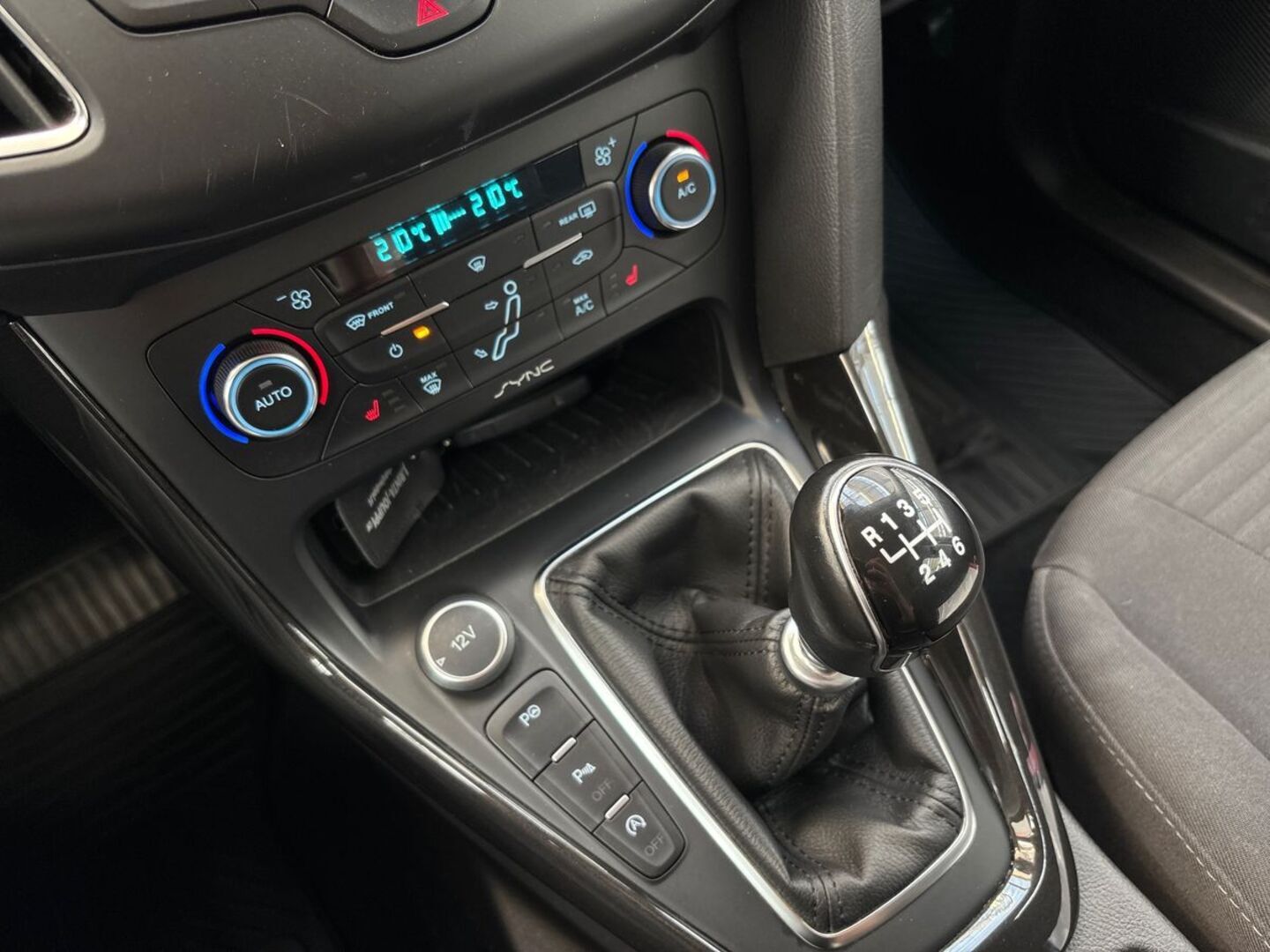 FORD Focus 2015