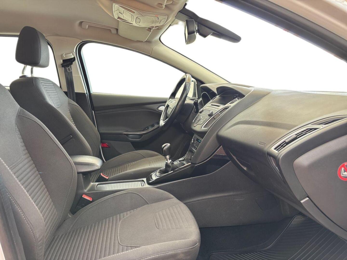 FORD Focus 2015