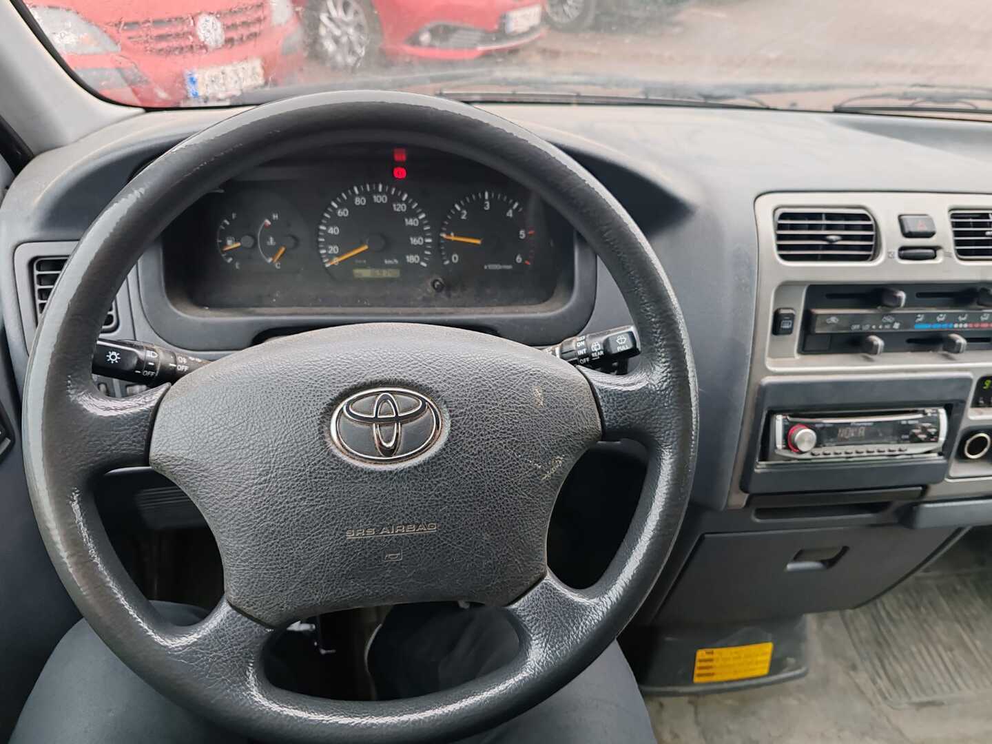 TOYOTA Hiace 2007
