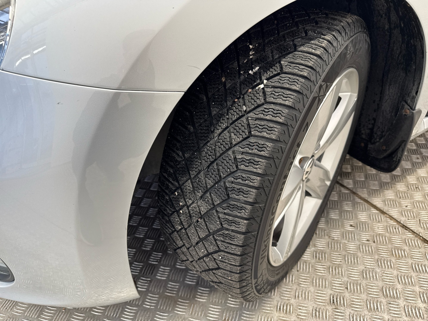 VOLKSWAGEN Beetle 2013