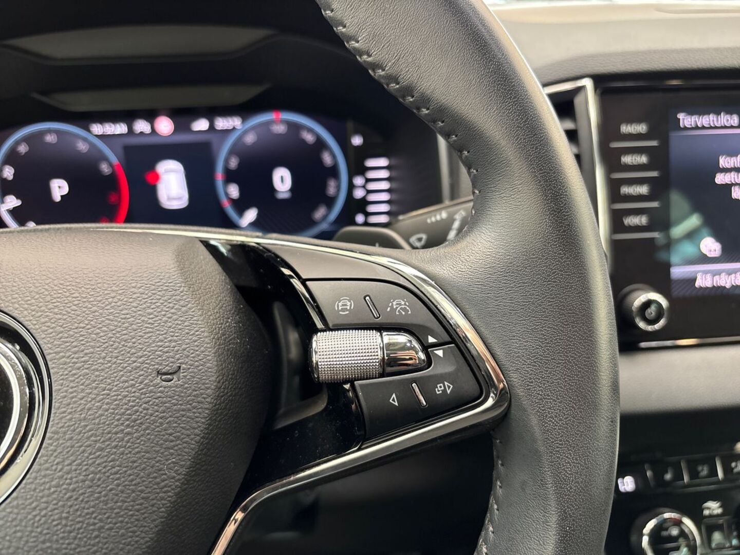 SKODA Karoq 2023