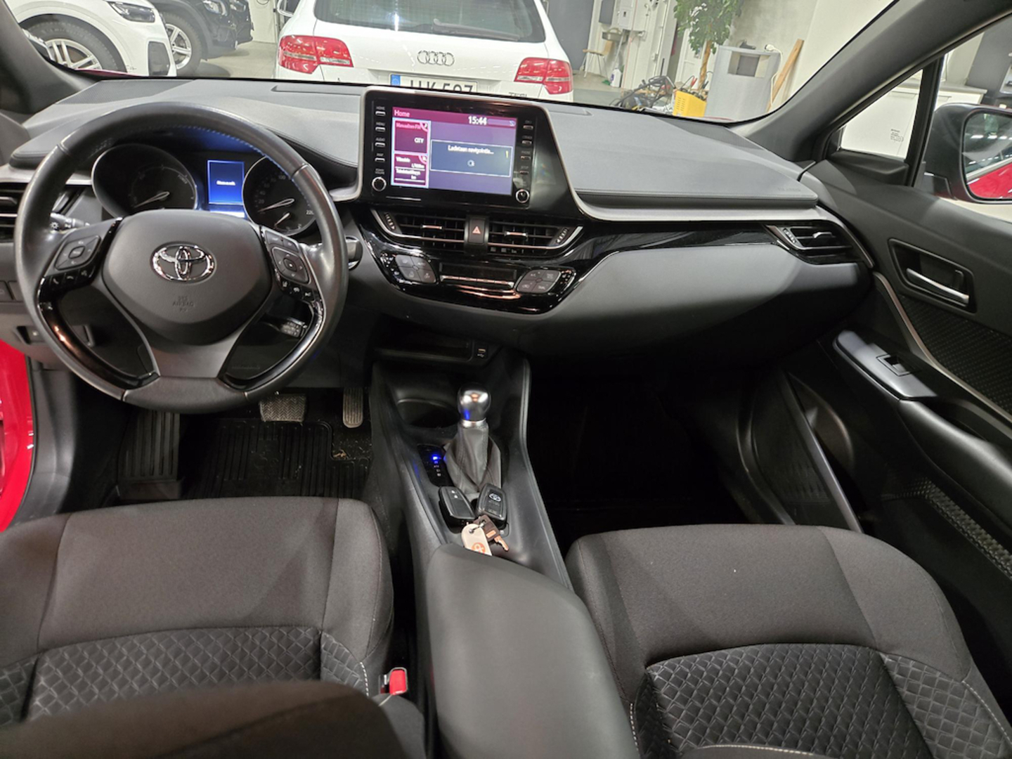 TOYOTA C-HR 2021