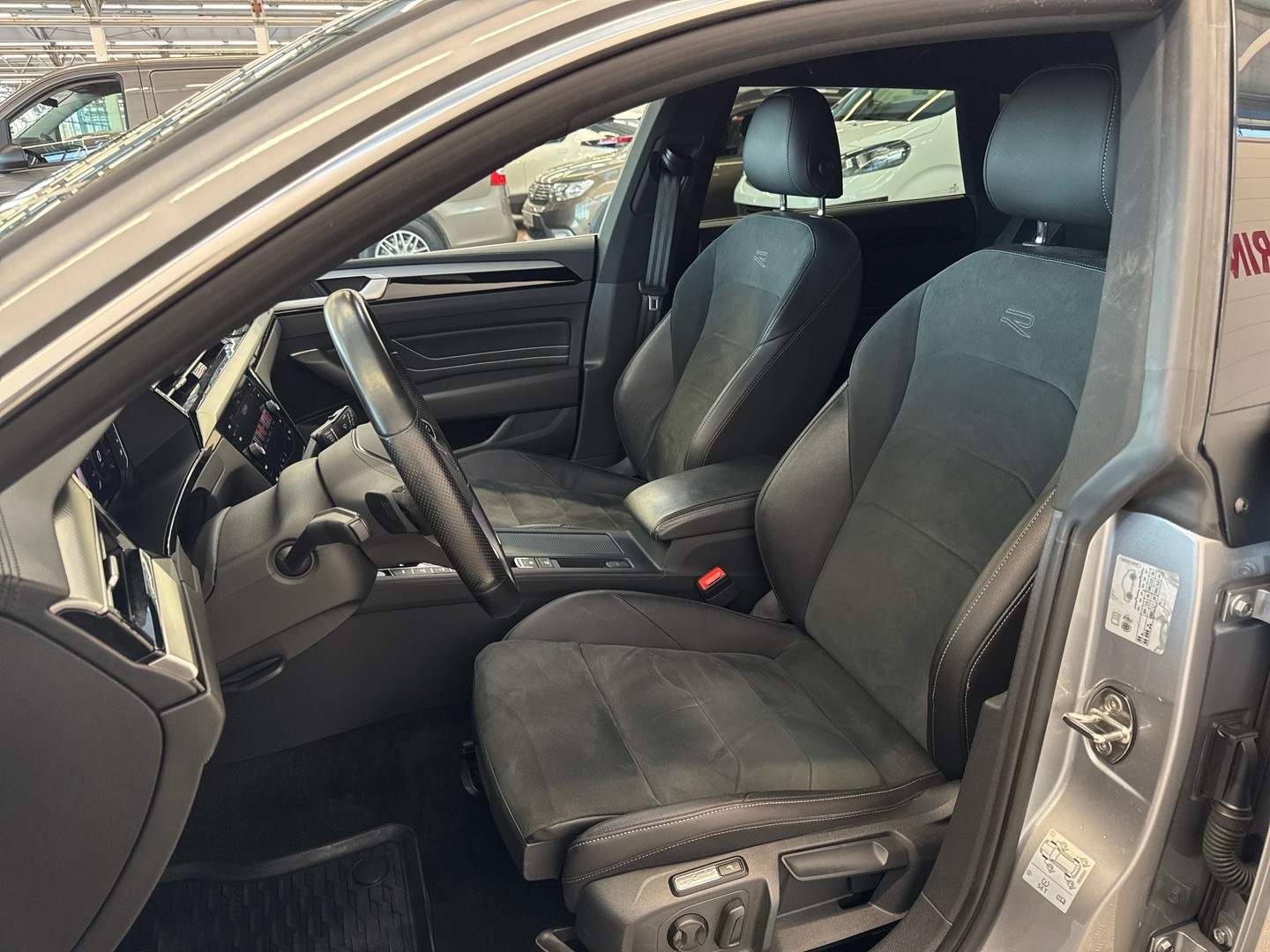 VOLKSWAGEN Arteon 2021