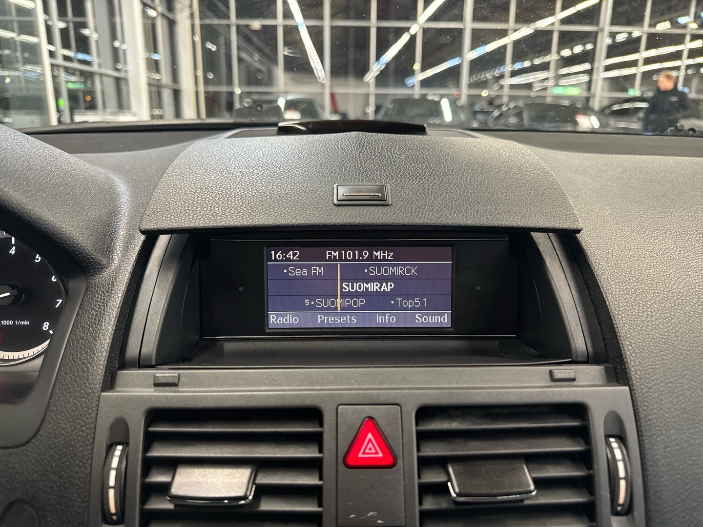 MERCEDES-BENZ C 2010