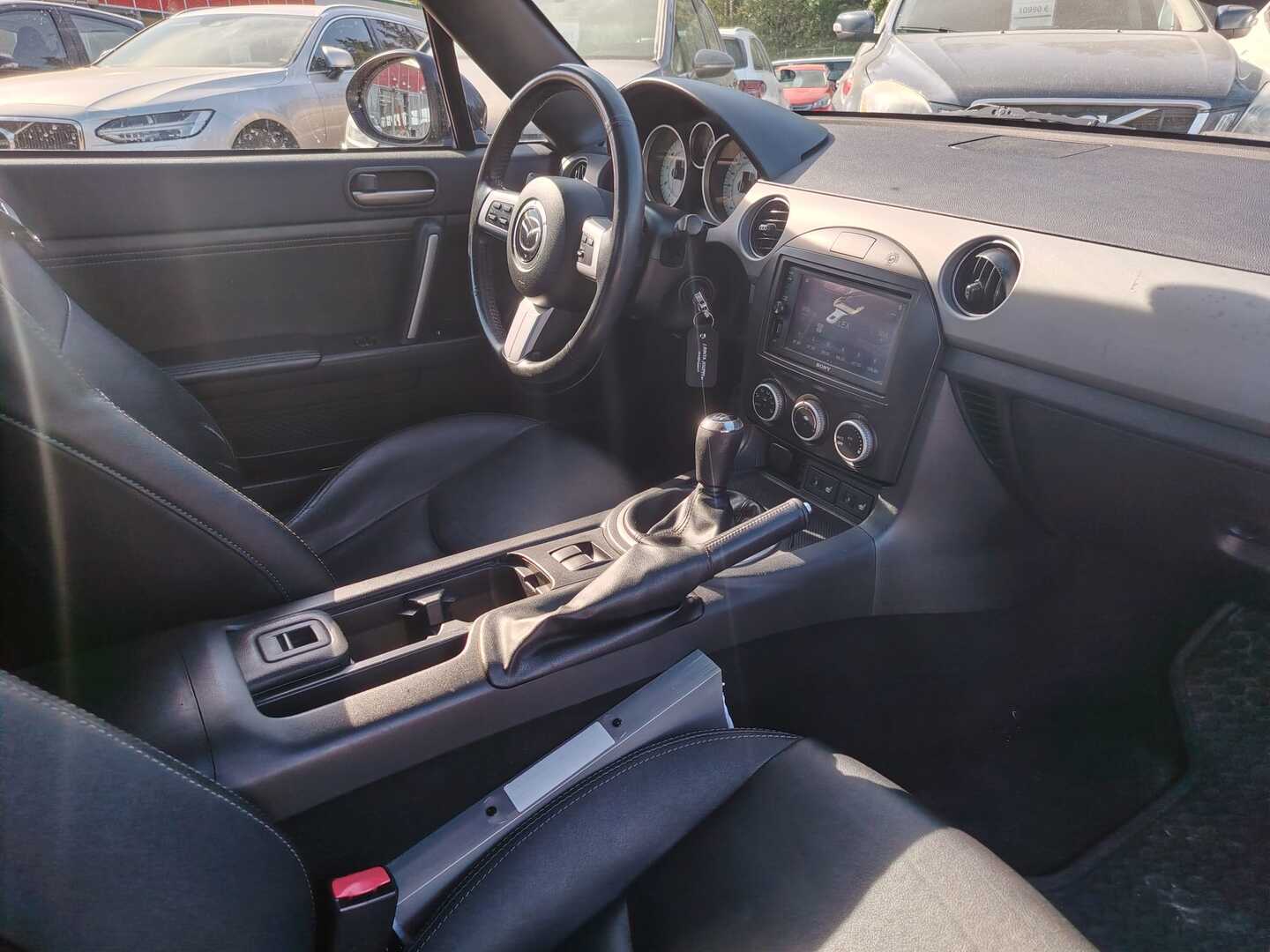 MAZDA MX-5 2011