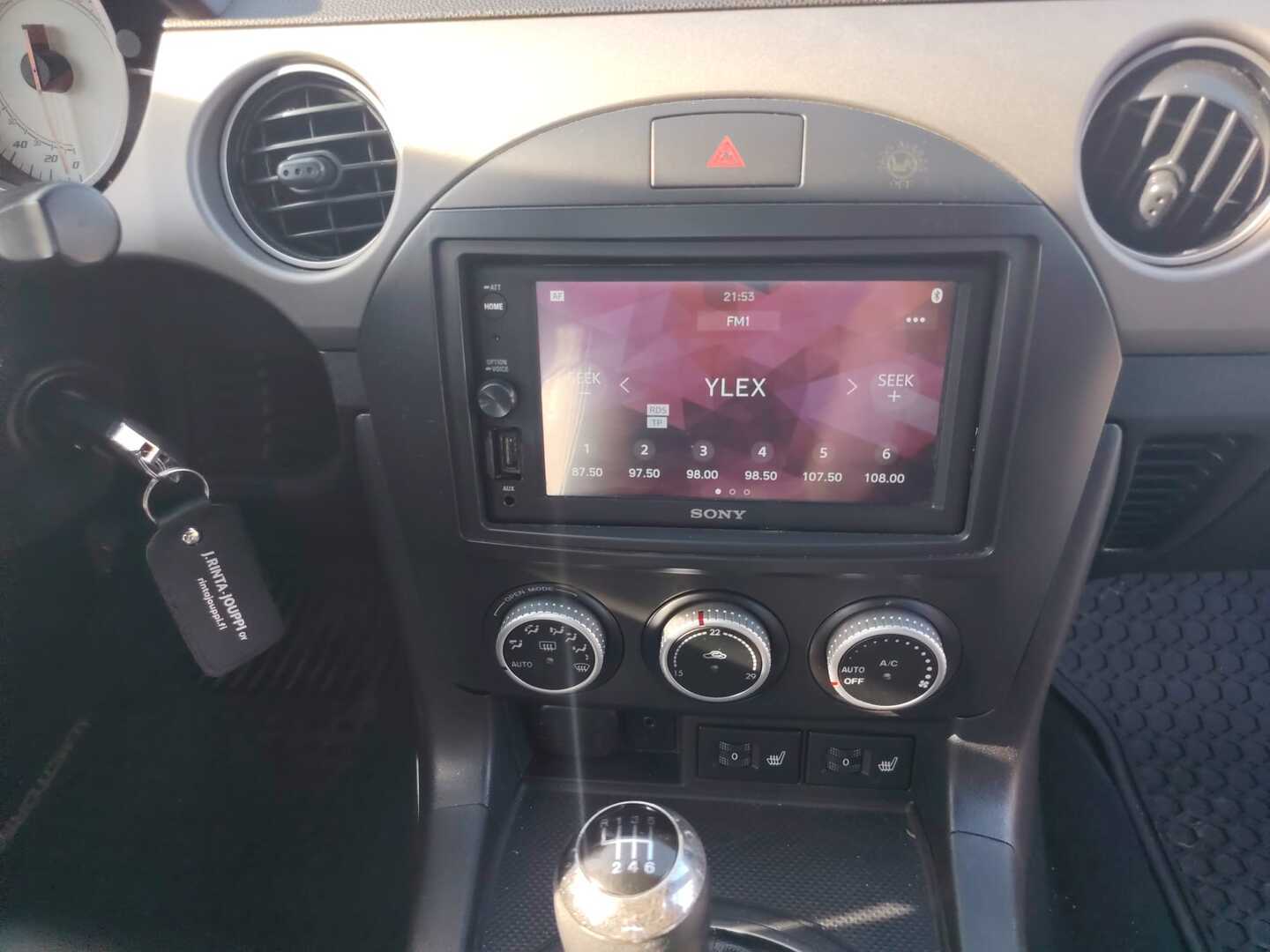 MAZDA MX-5 2011
