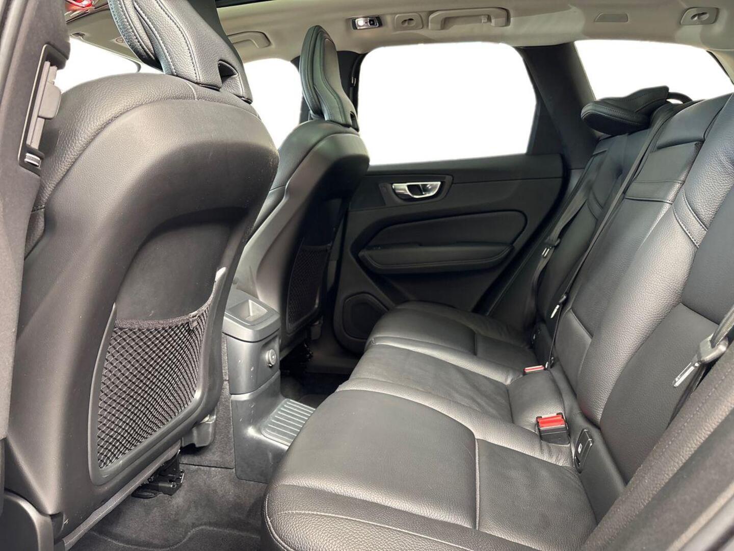 VOLVO XC60 10