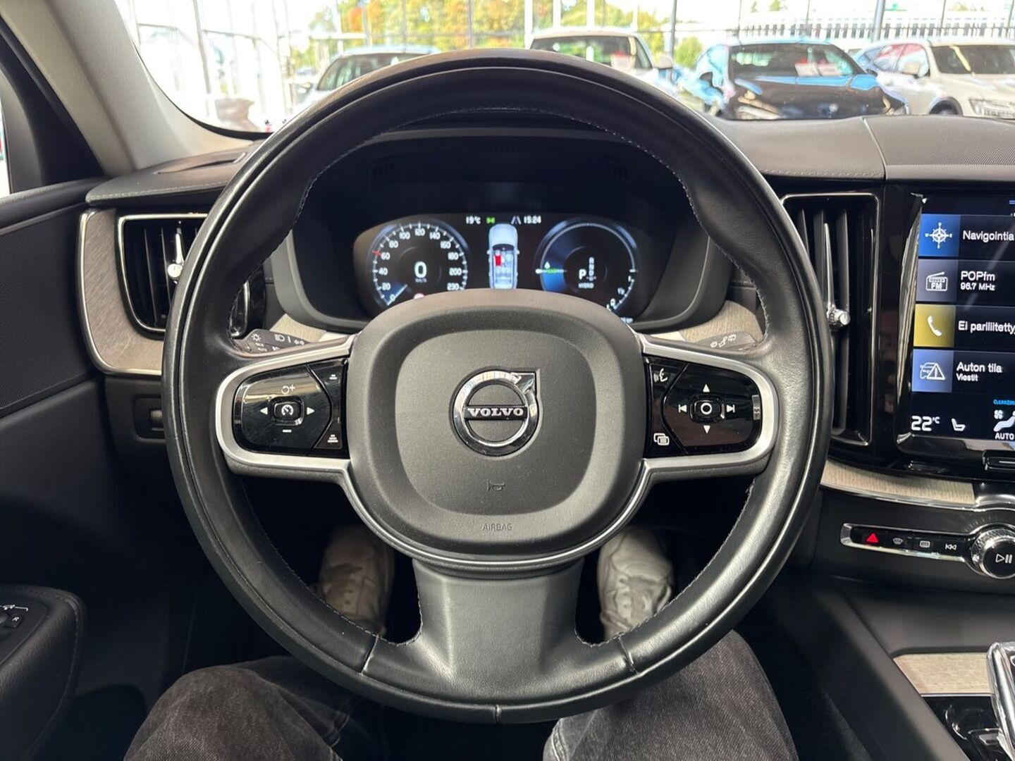 VOLVO XC60 17