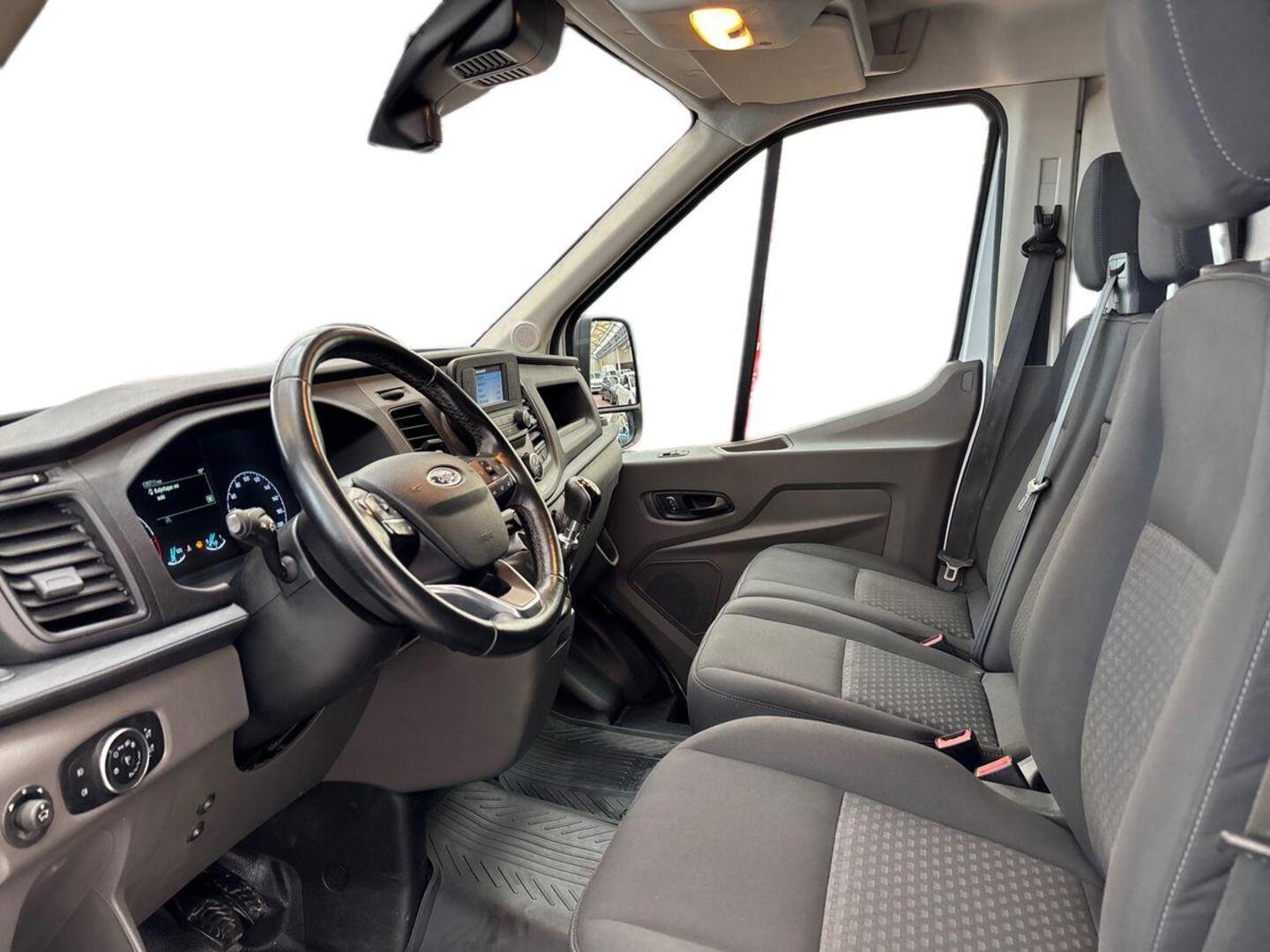 FORD Transit 11