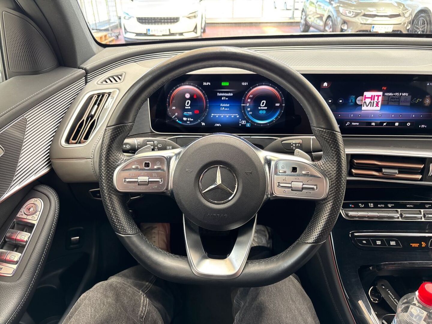 MERCEDES-BENZ EQC 2020