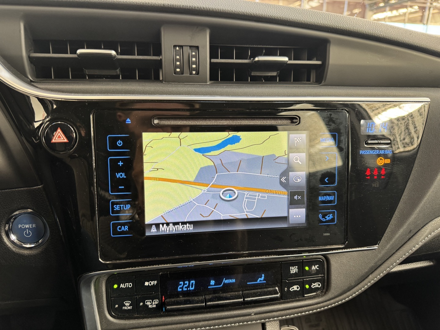 TOYOTA Auris 2017