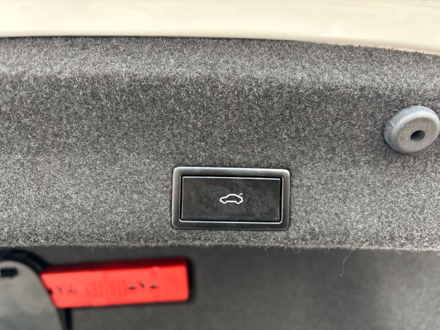 VOLKSWAGEN Passat 15