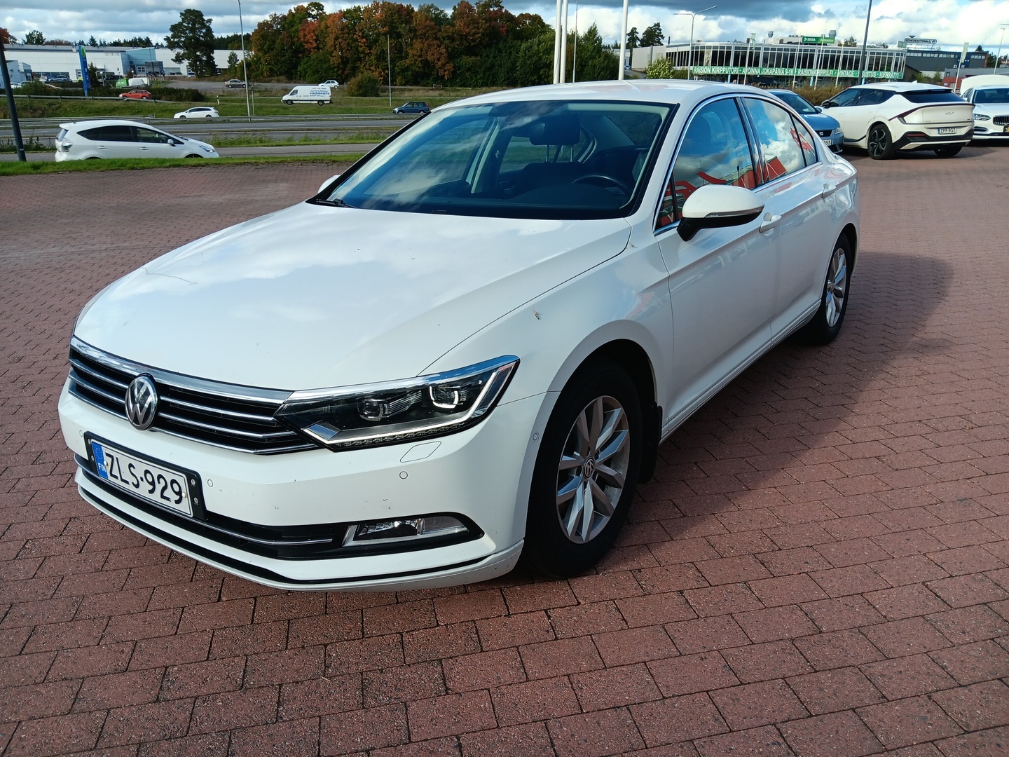 VOLKSWAGEN Passat 2018