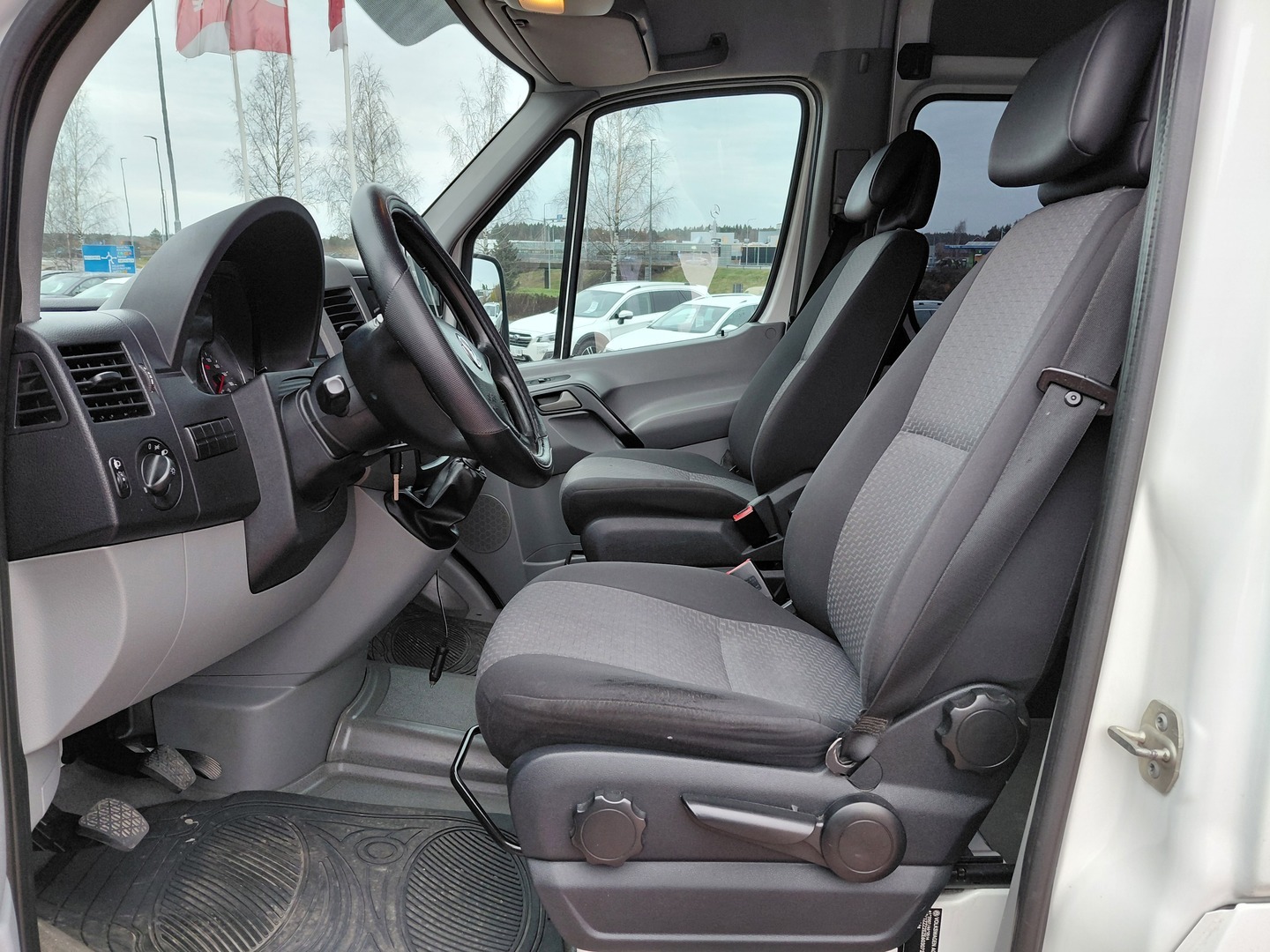 VOLKSWAGEN Crafter 2014