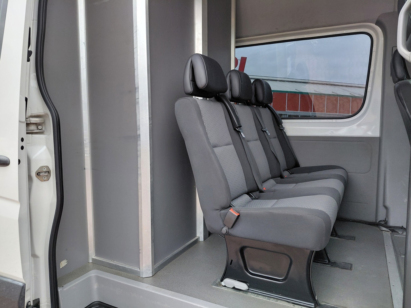 VOLKSWAGEN Crafter 2014
