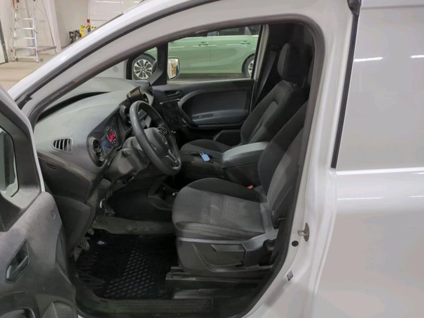 MERCEDES-BENZ Citan 2023