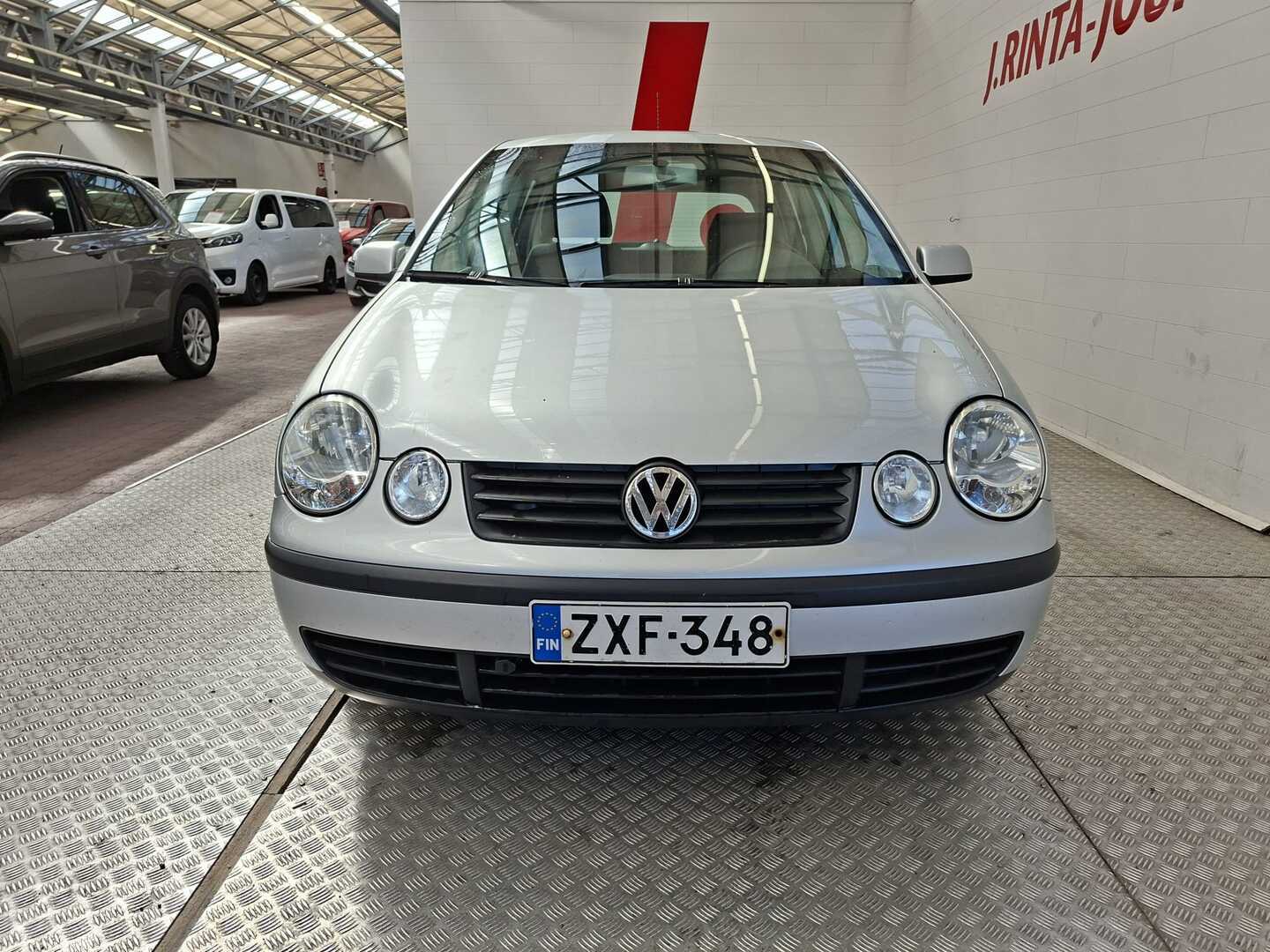 VOLKSWAGEN Polo 2003