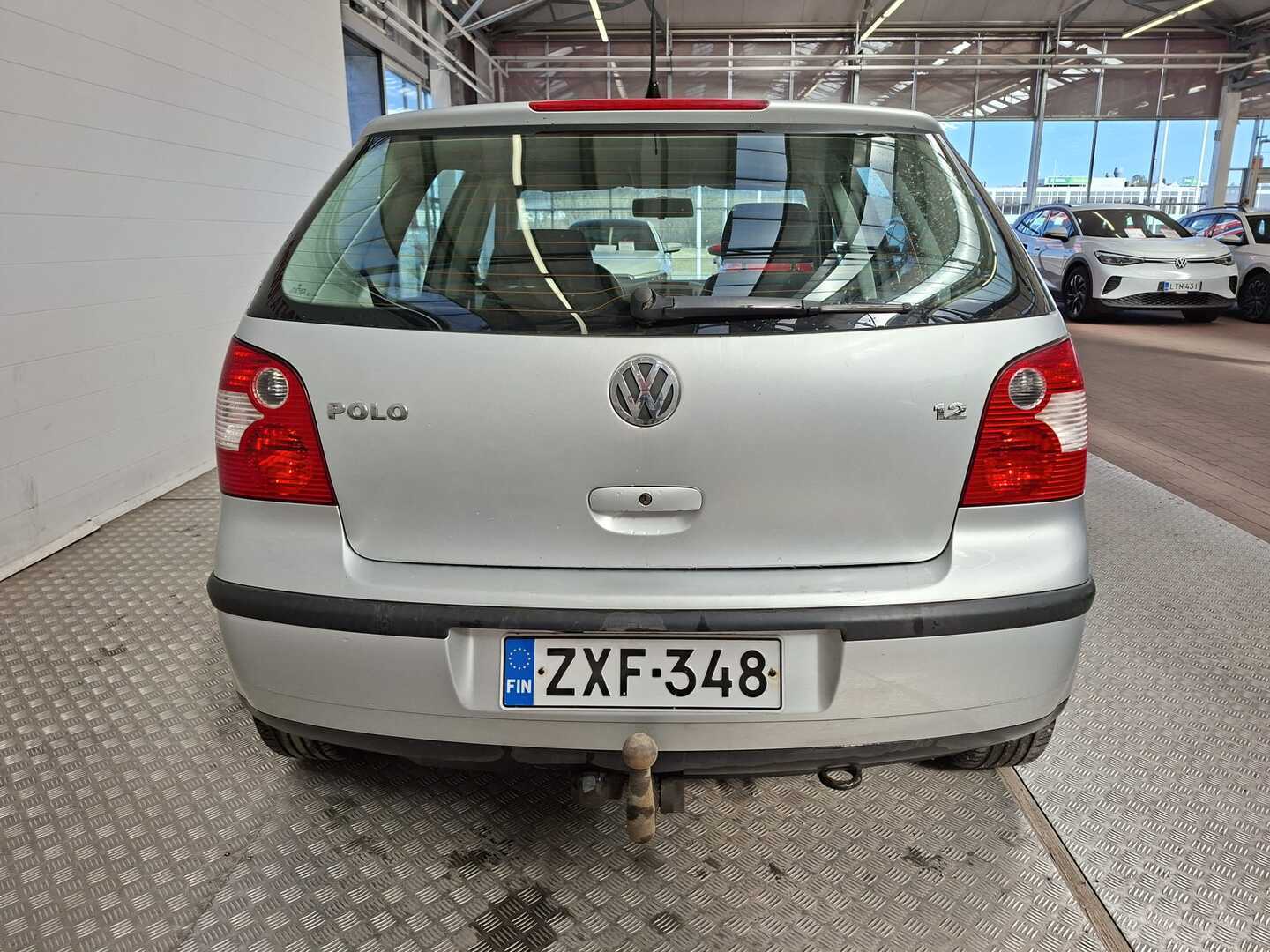 VOLKSWAGEN Polo 2003