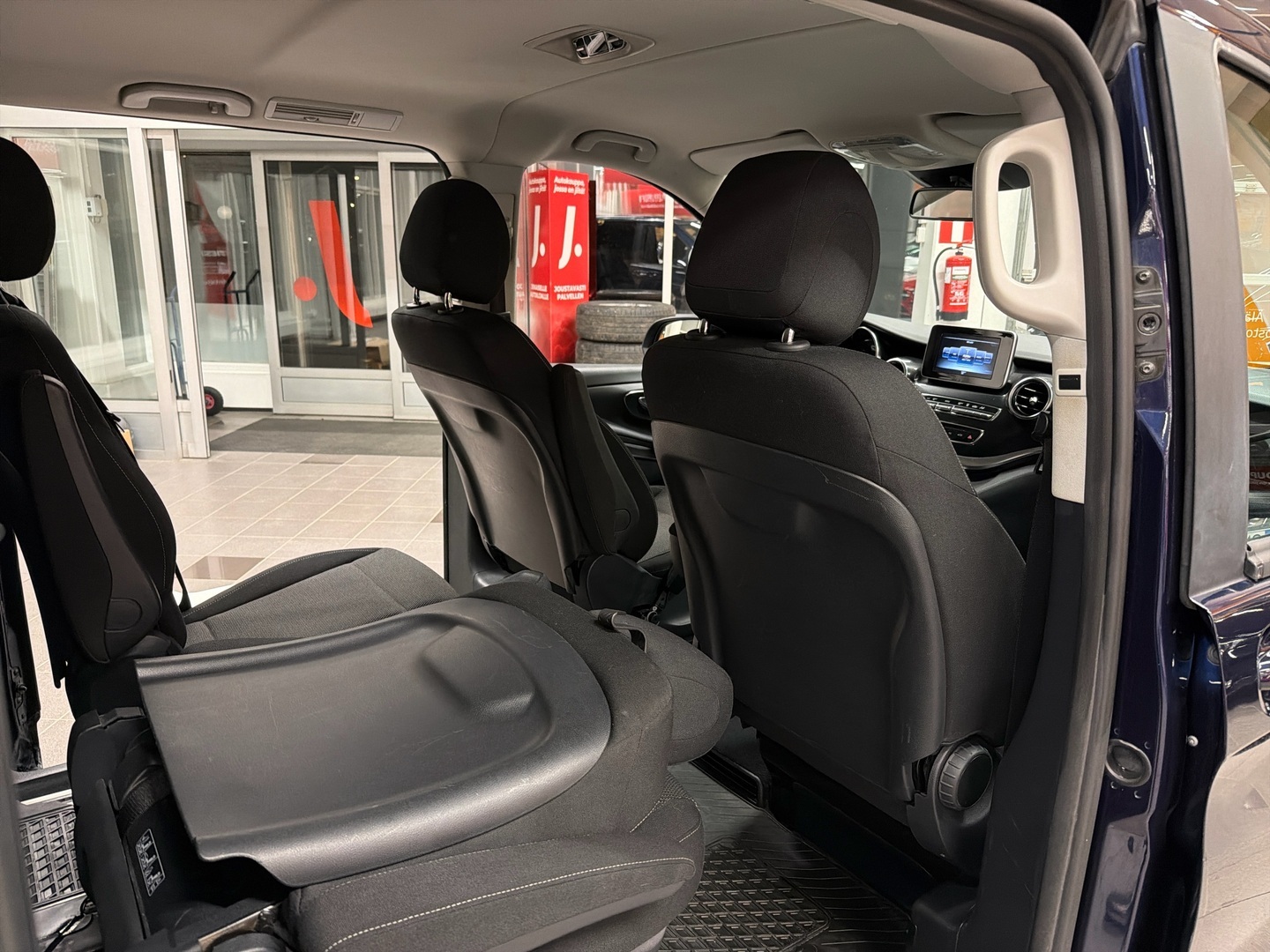 MERCEDES-BENZ V 2014