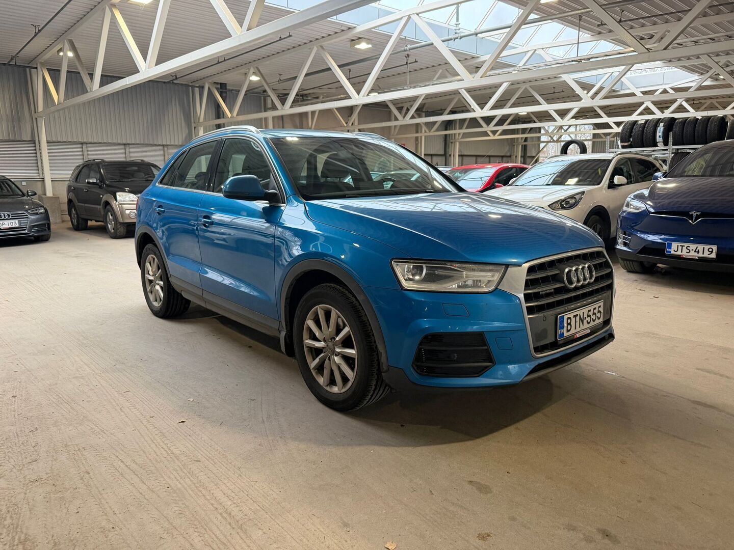 AUDI Q3 2016