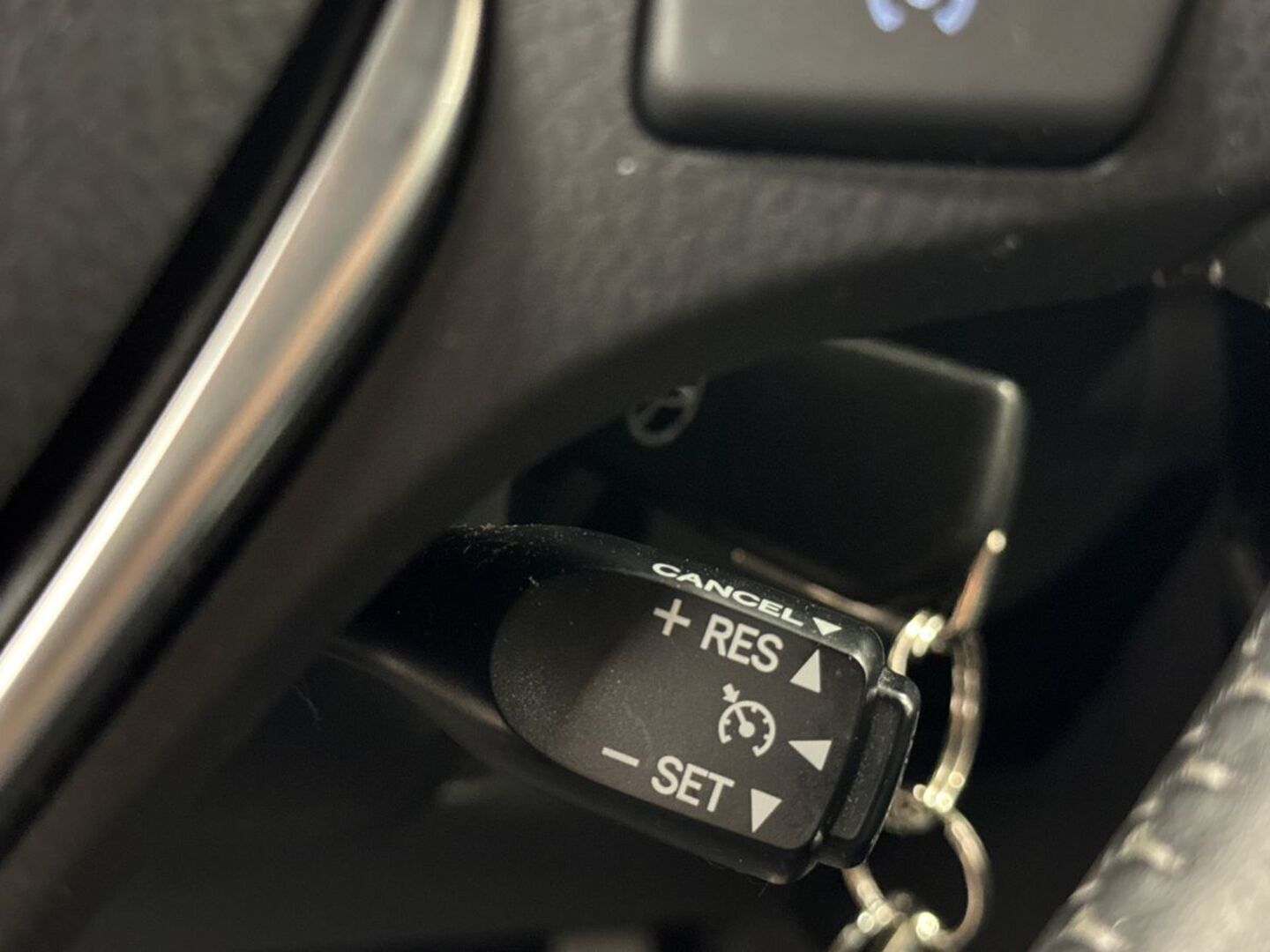 TOYOTA Auris 19