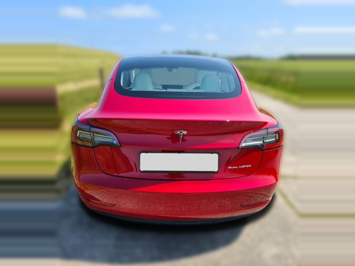 TESLA Model 3 2022