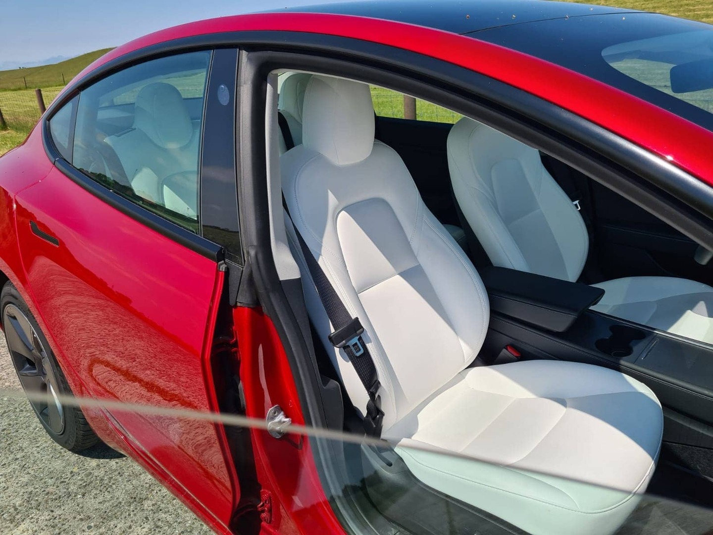 TESLA Model 3 2022
