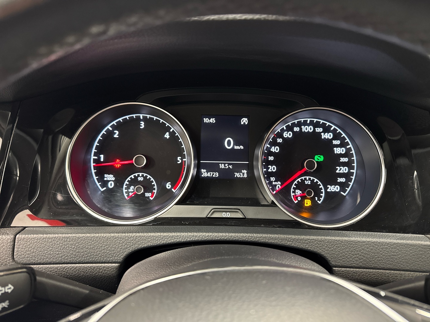 VOLKSWAGEN Golf 2014