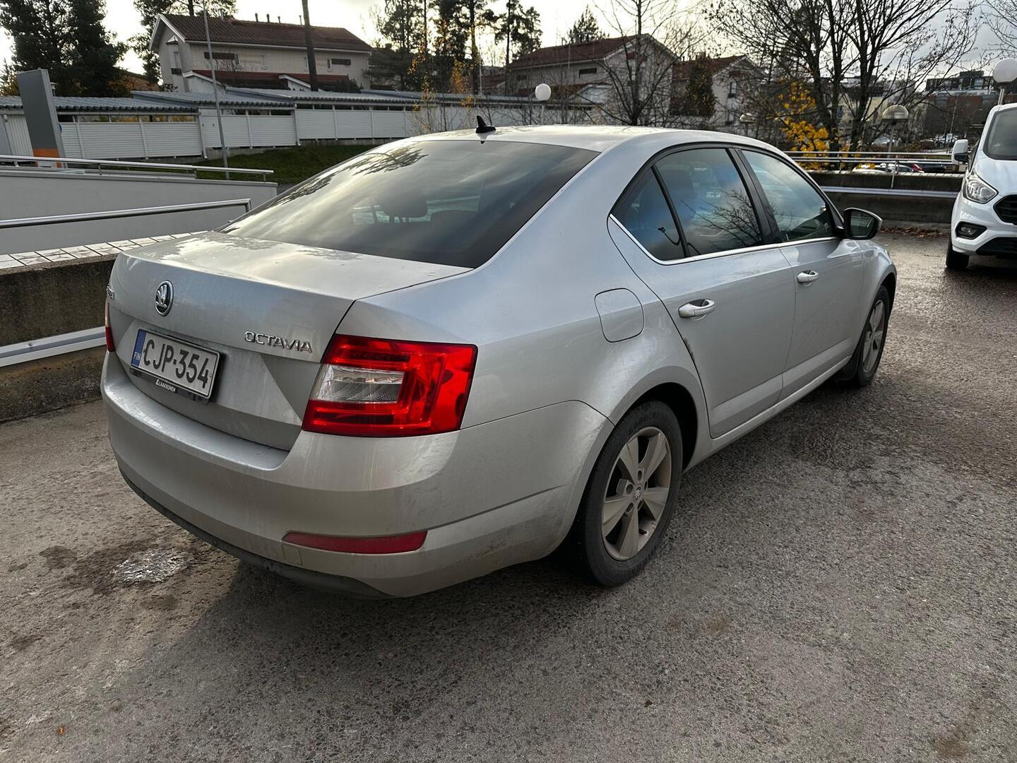 SKODA Octavia 2015