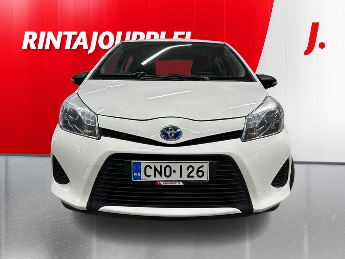 TOYOTA Yaris 3