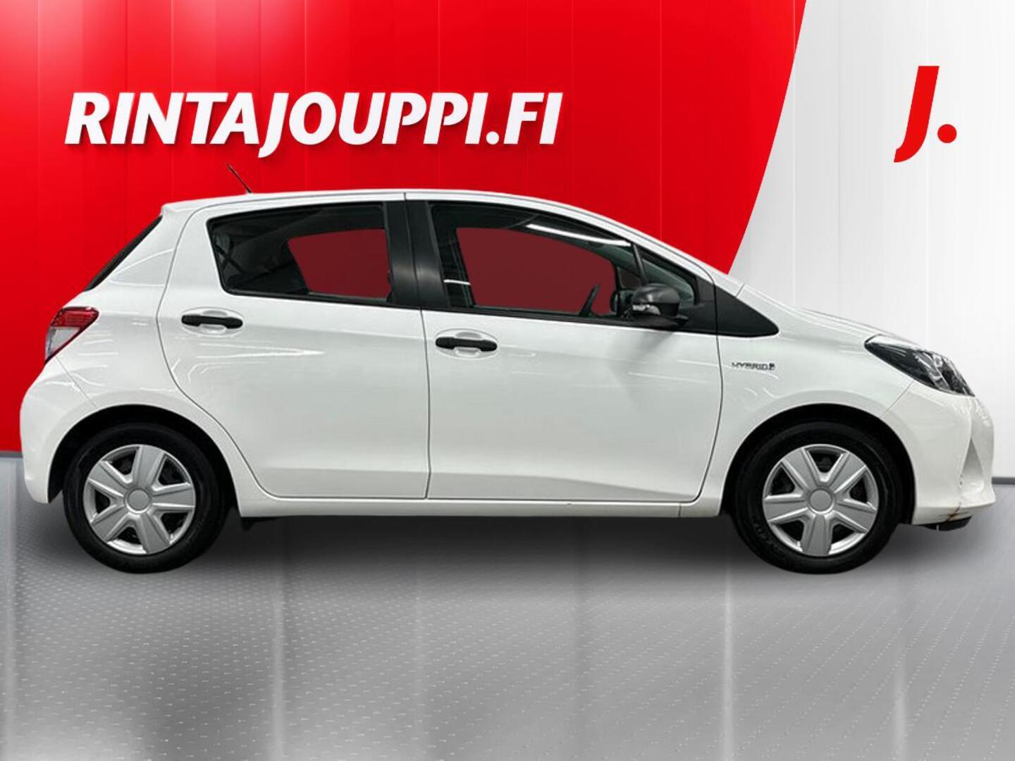 TOYOTA Yaris 6