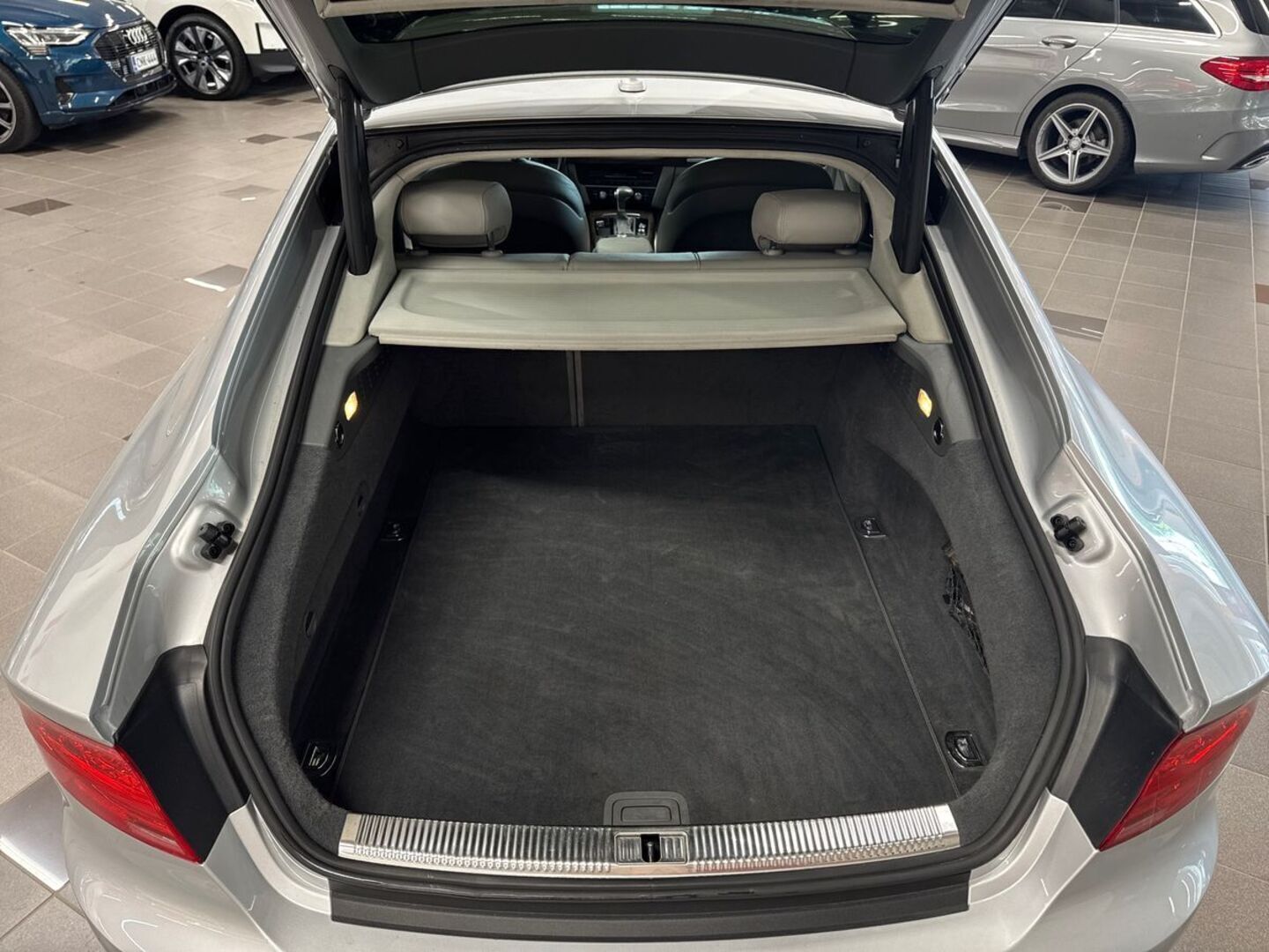 AUDI A7 11