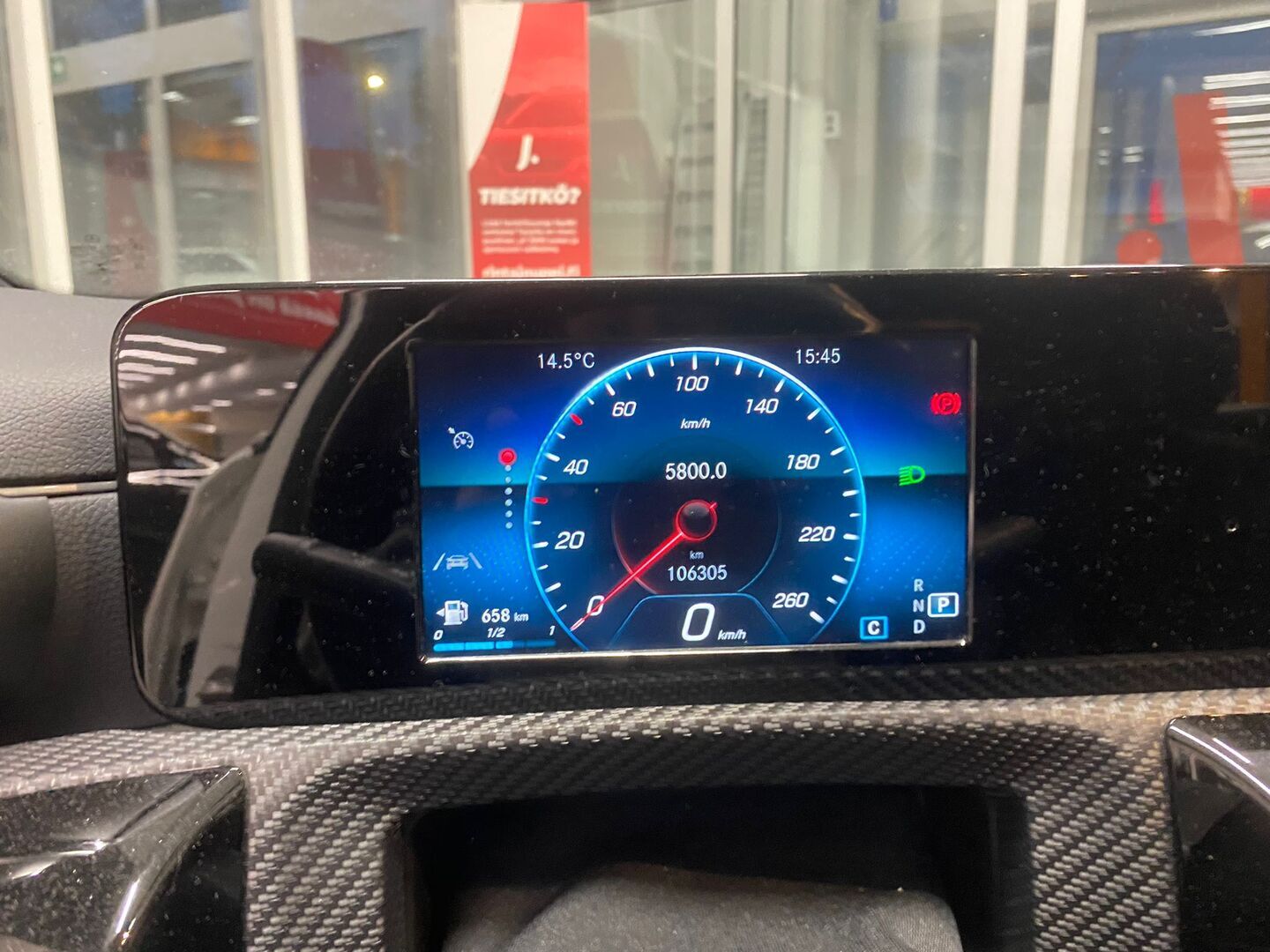 MERCEDES-BENZ A 2020