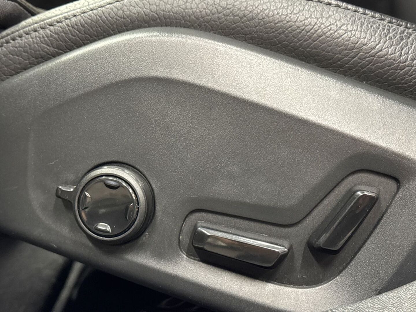 VOLVO S60 2020