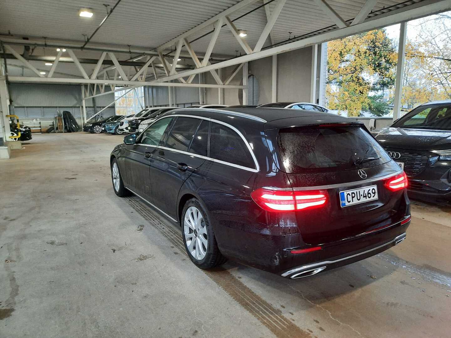 MERCEDES-BENZ E 2017