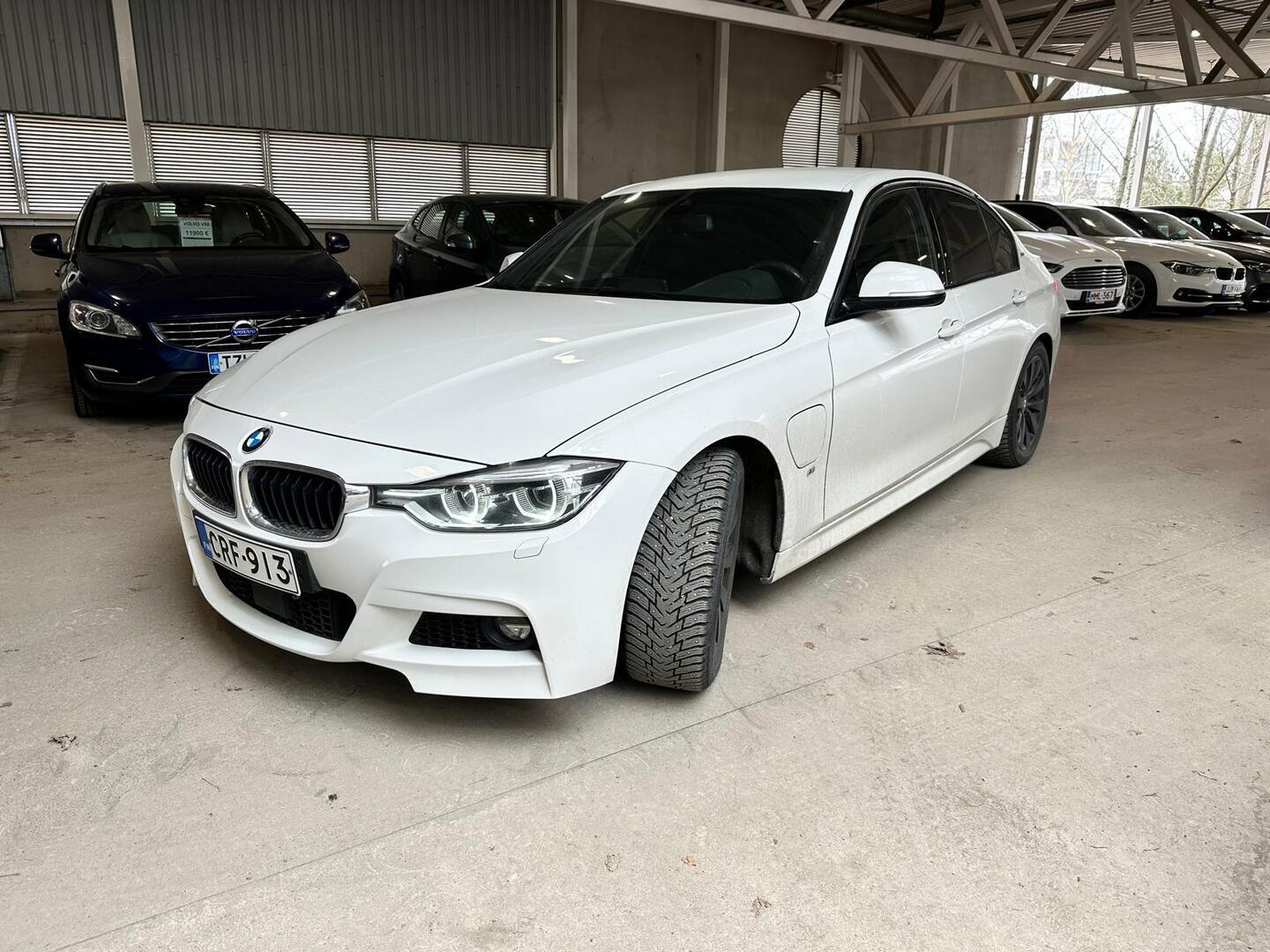 BMW 330 2017