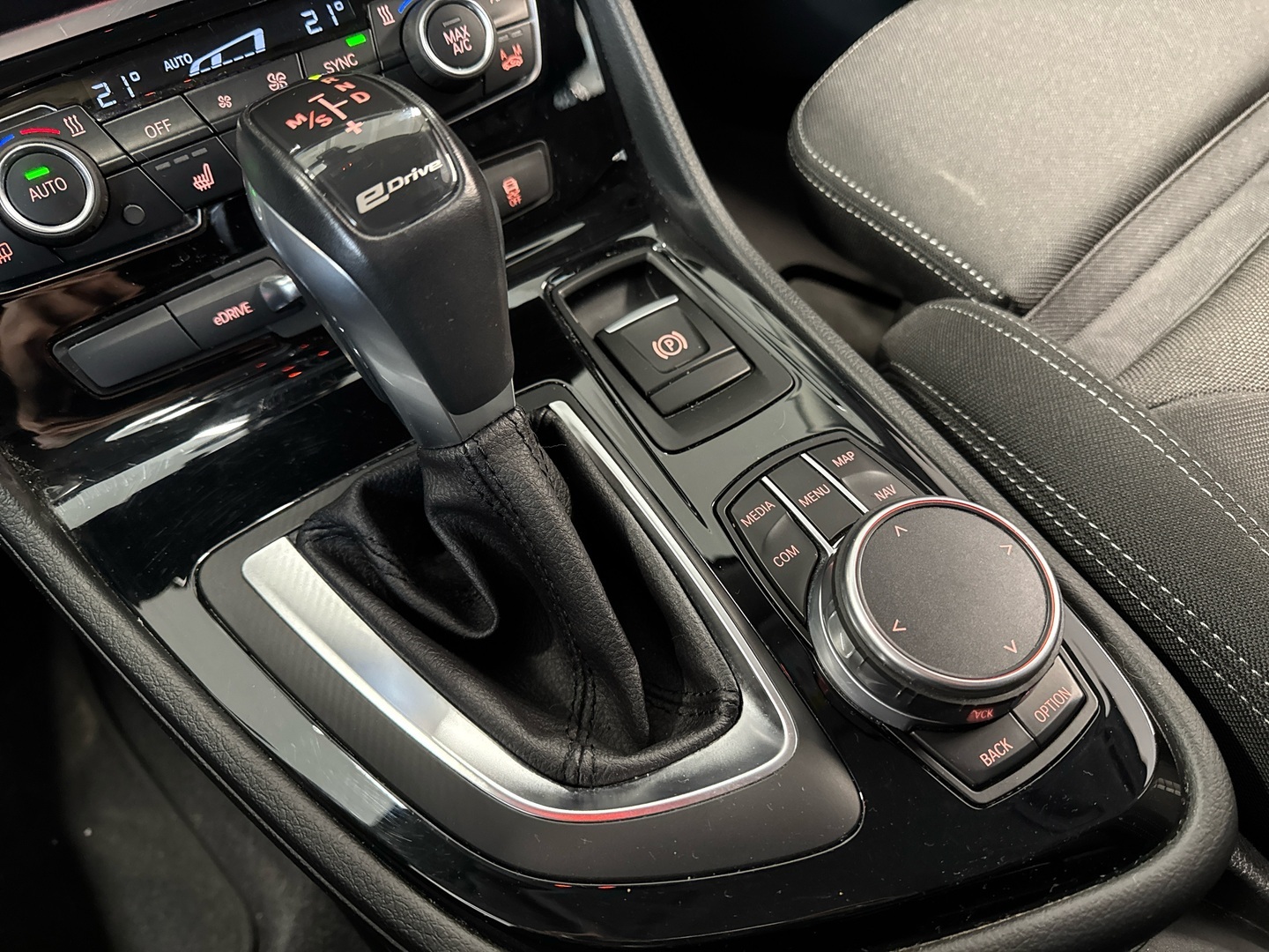 BMW 225 2018