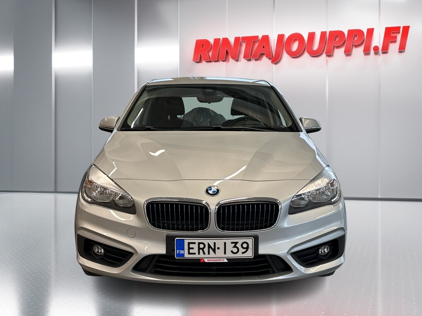 BMW 225 2018