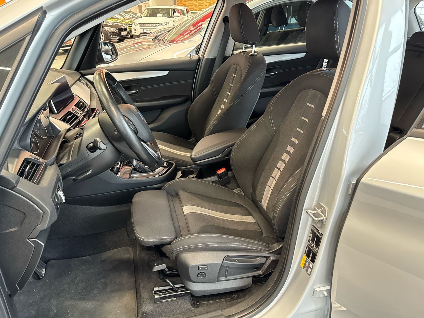 BMW 225 2018