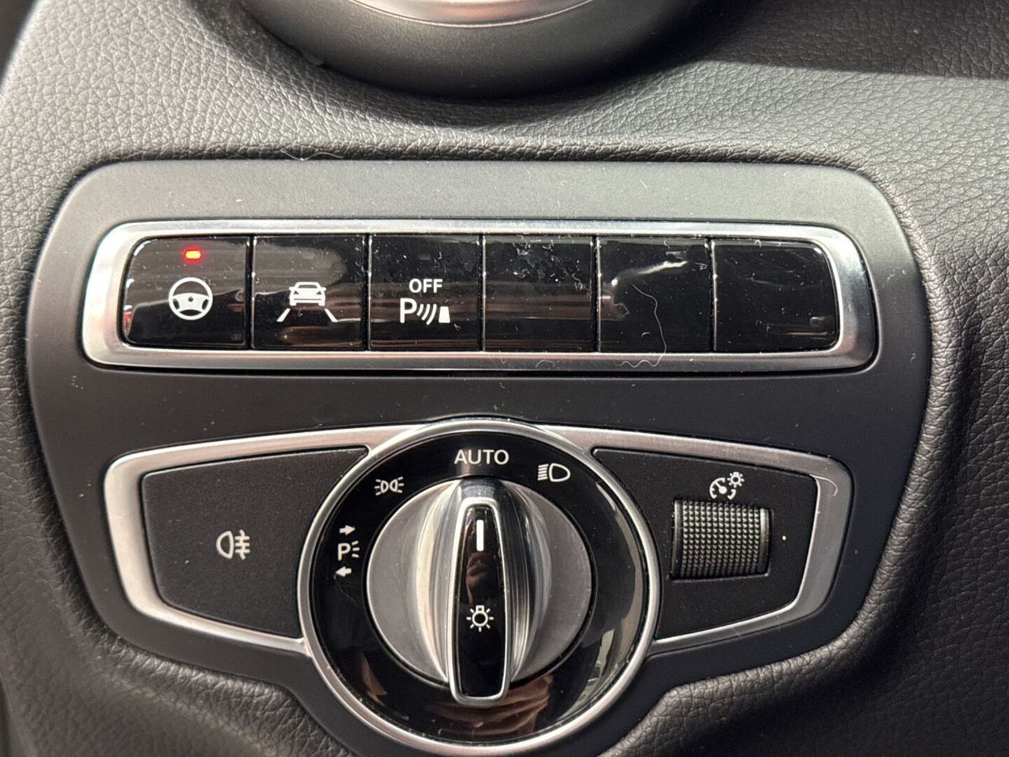 MERCEDES-BENZ GLC 17