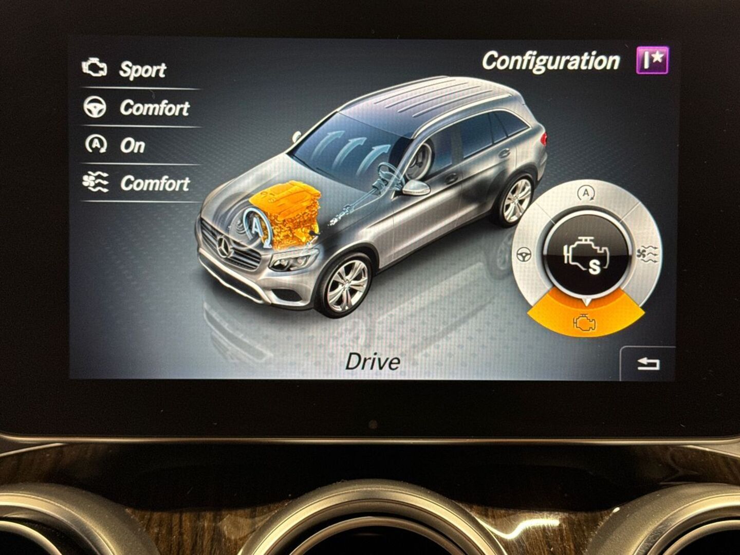 MERCEDES-BENZ GLC 26