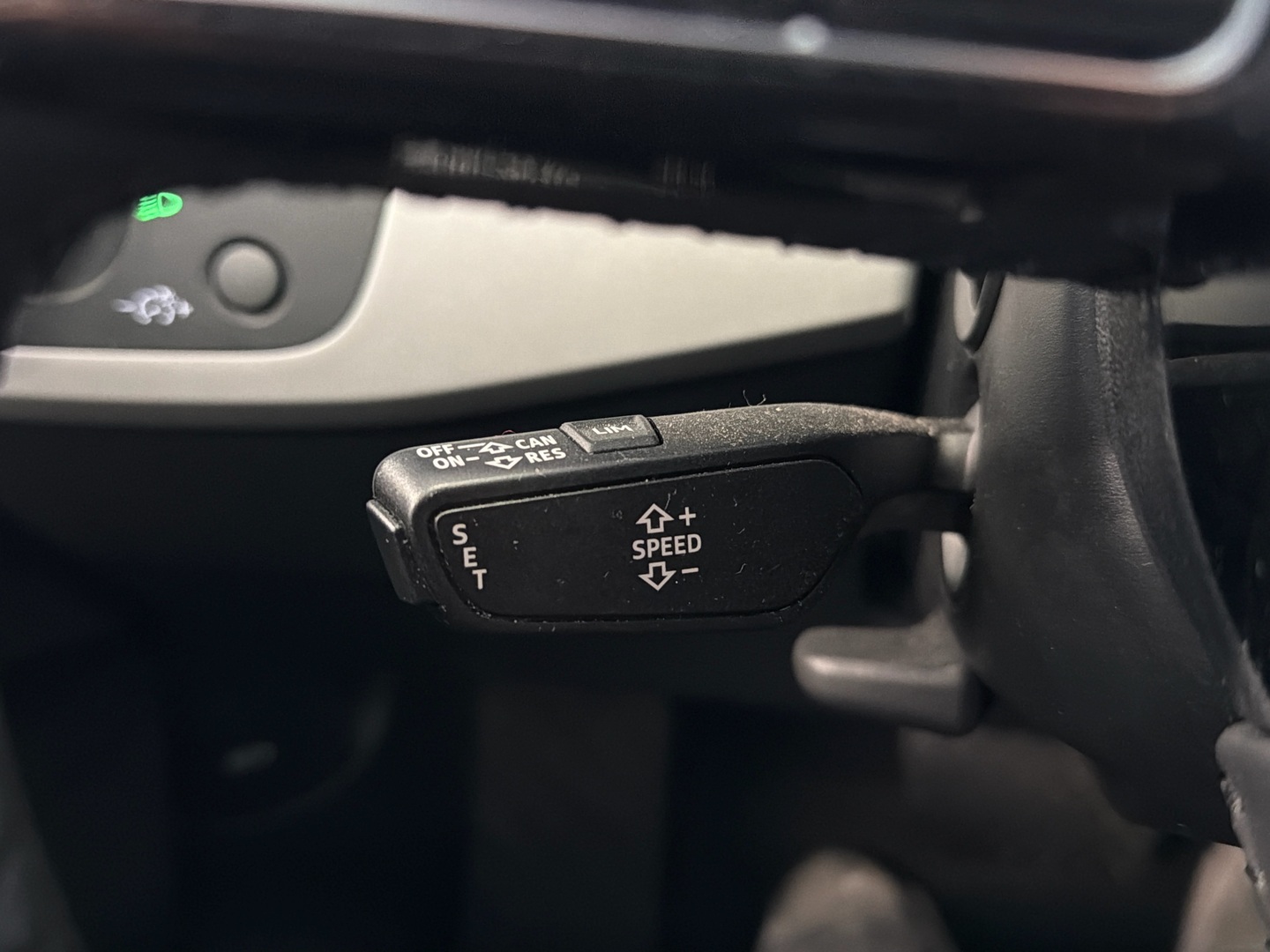 AUDI A4 2020